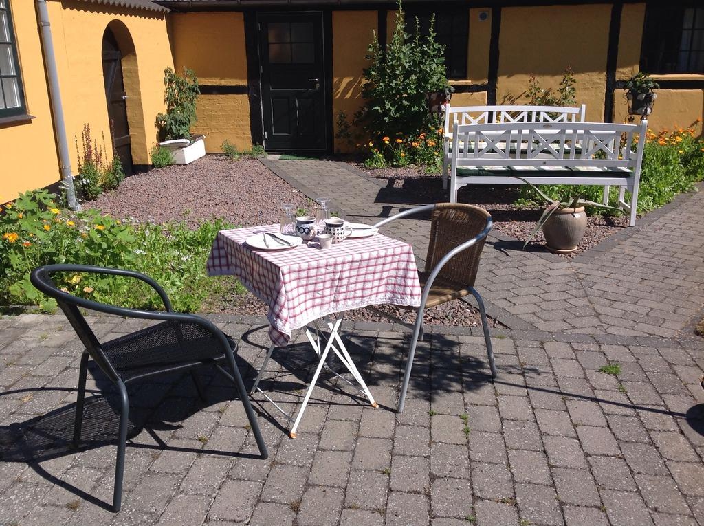 Dyrlev Bed & Breakfast Præstø エクステリア 写真